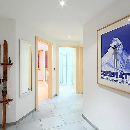 Sleeps 6 Wifi Apartment Zermatt
