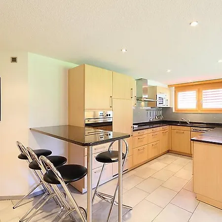 Sleeps 6 Wifi Apartment *